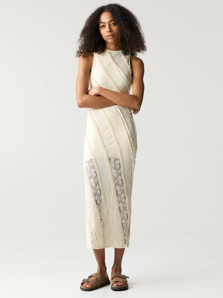 Moudda PULL & BEAR - Robe Midi Dentelle - Écru - Tunisie 2