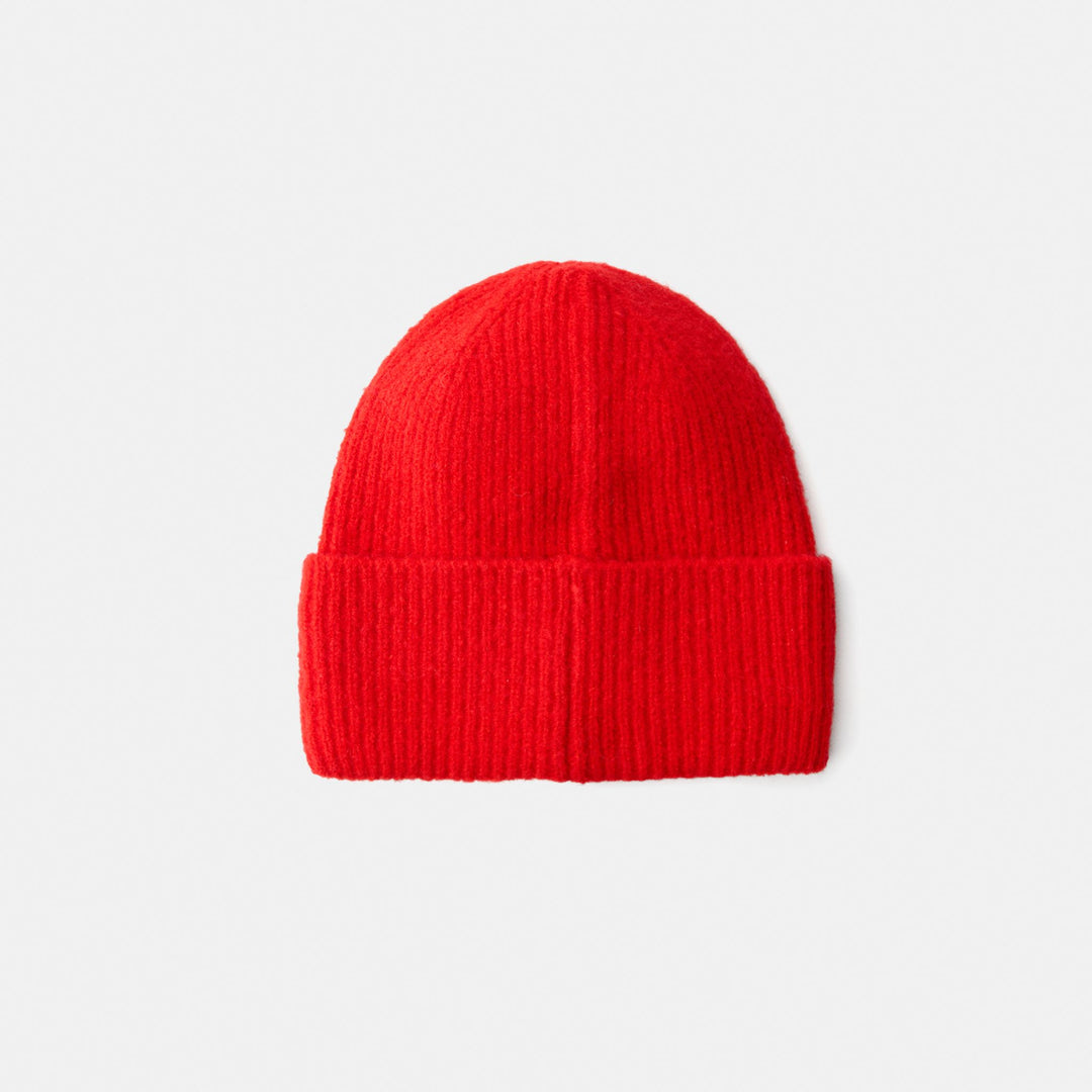 Moudda BERSHKA - Rouge – bonnet côtelé - Tunisie 1