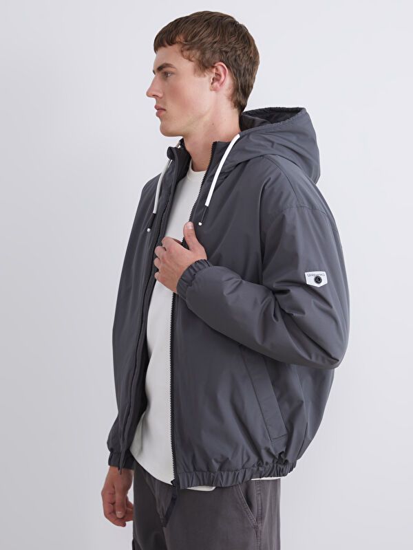 Moudda LC Waikiki - Manteau matelassé léger Homme Anthracite - Tunisie 1