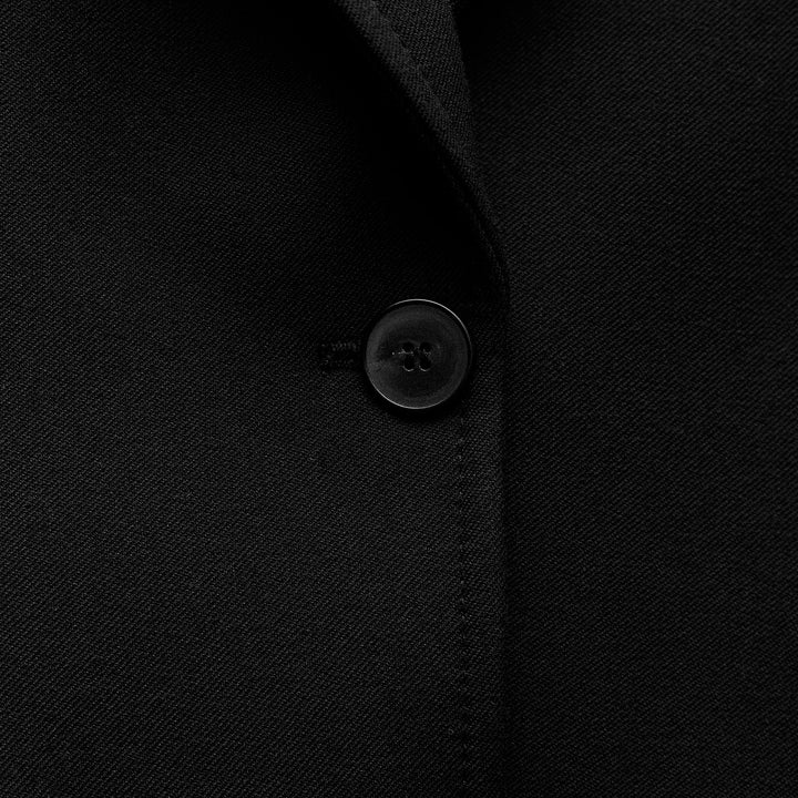 Moudda ZARA - Blazer Cintré - Épaules - Tunisie 4