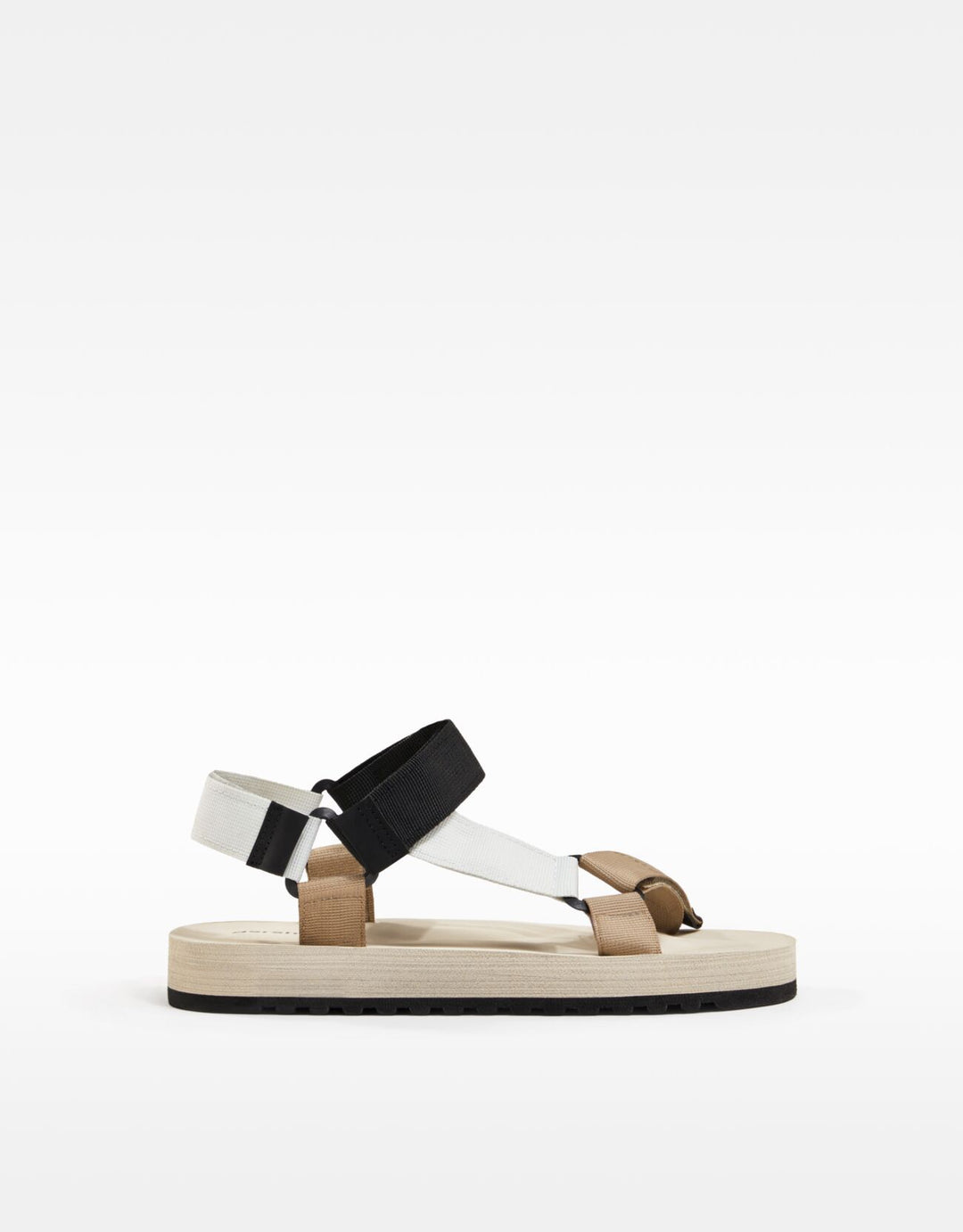 Moudda BERSHKA - Sandales - Tunisie 1