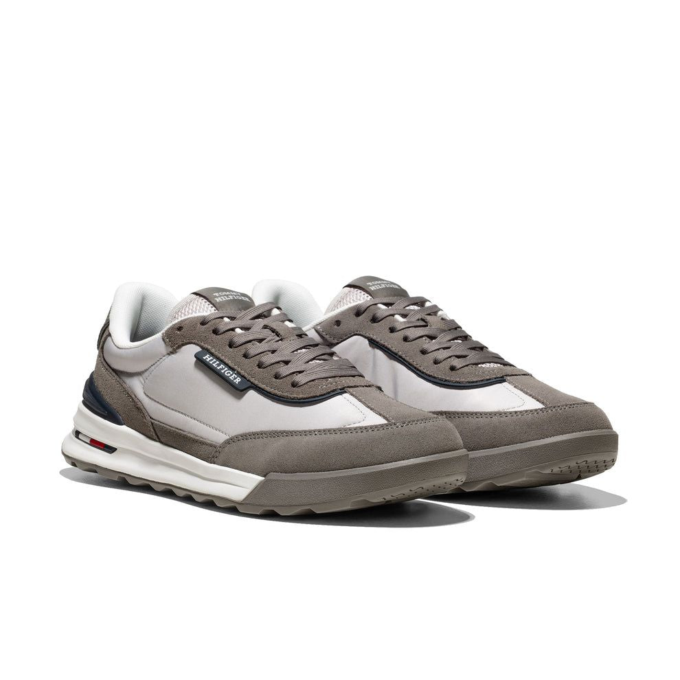 Moudda Tommy Hilfiger - Chaussures Tommy Hilfiger pour Hommes RETRO RUNNER NYLON M - Tunisie 1