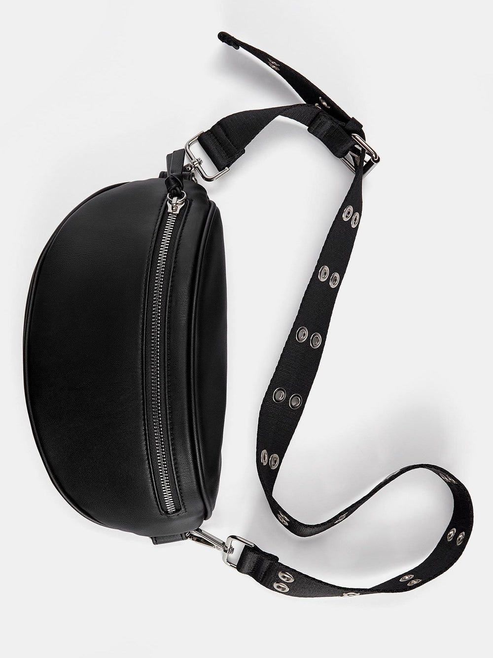Moudda PULL & BEAR - Hand Bag-Rucksack - Tunisie 2