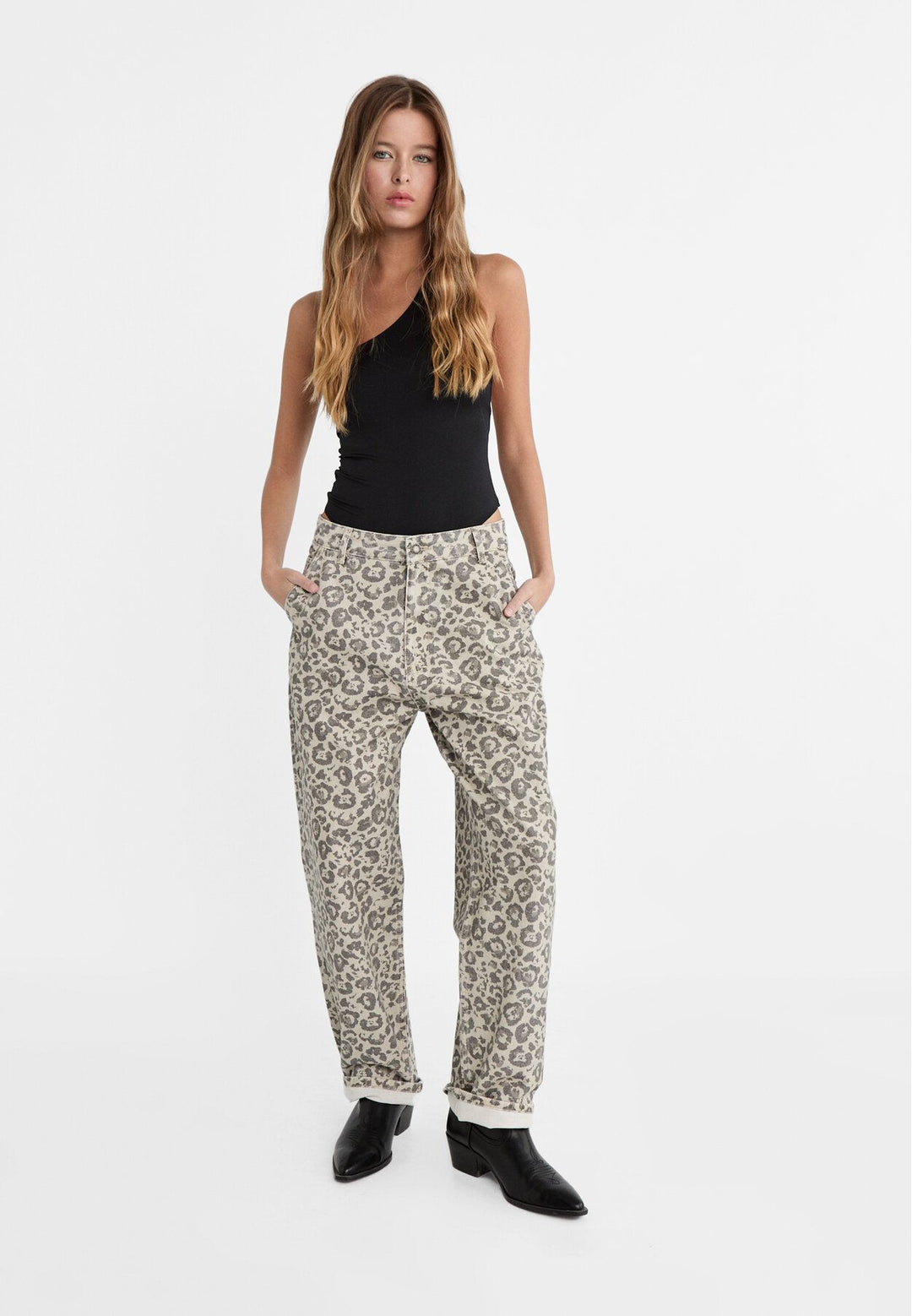 Moudda STRADIVARIUS - Body Asymétrique - Tunisie 3
