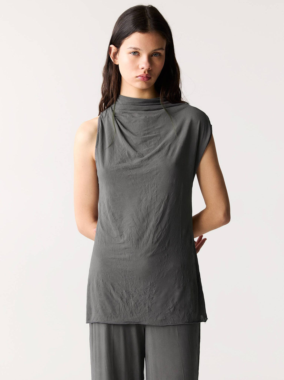 Moudda PULL & BEAR - T-Shirt Long - Froissé - Tunisie 2