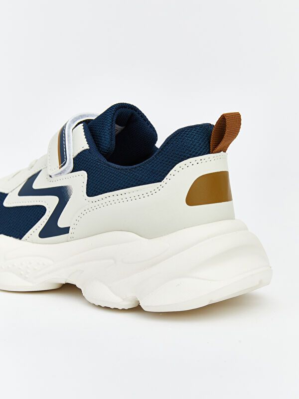Moudda LC Waikiki - Chaussures de sport actif - tenue de sport pour Garçon - Tunisie 5