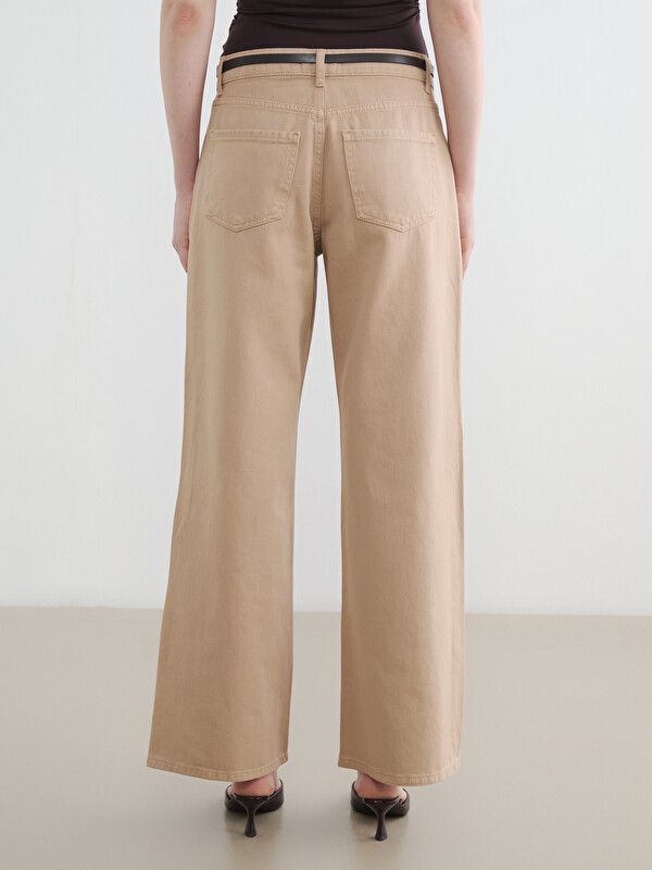 Moudda LC Waikiki - Jean basique en denim pour Femme couleur Beige - Tunisie 4