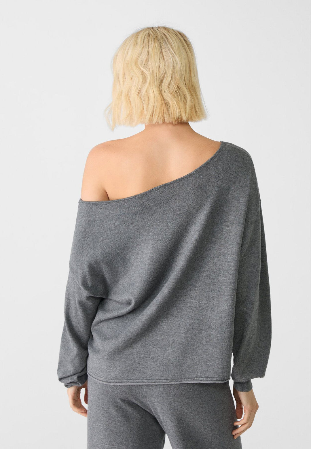 Moudda STRADIVARIUS - Pull en Maille Encolure Bateau avec Foulard - Tunisie 5