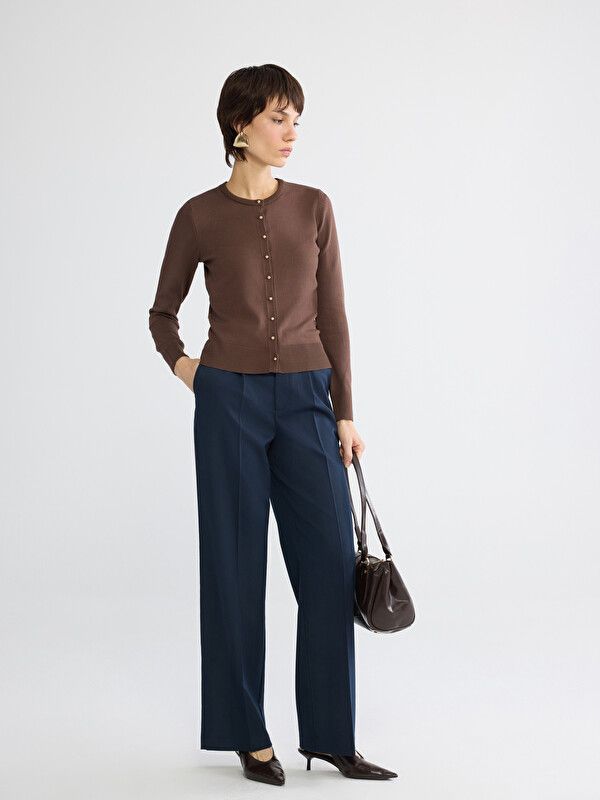 Moudda LC Waikiki - Pantalon épais en tissu pour Femme couleur Bleu marine foncé - Tunisie 1