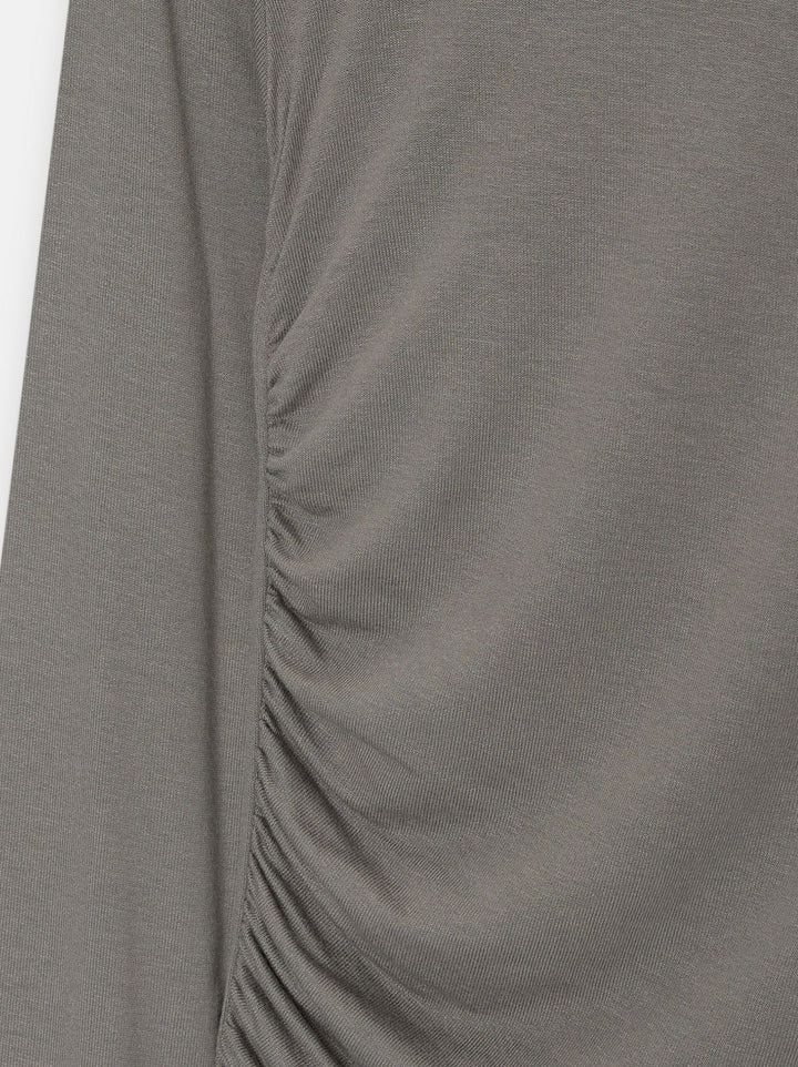 Moudda PULL & BEAR - Body Encolure Ouverte Bas Asymétrique - Tunisie 2