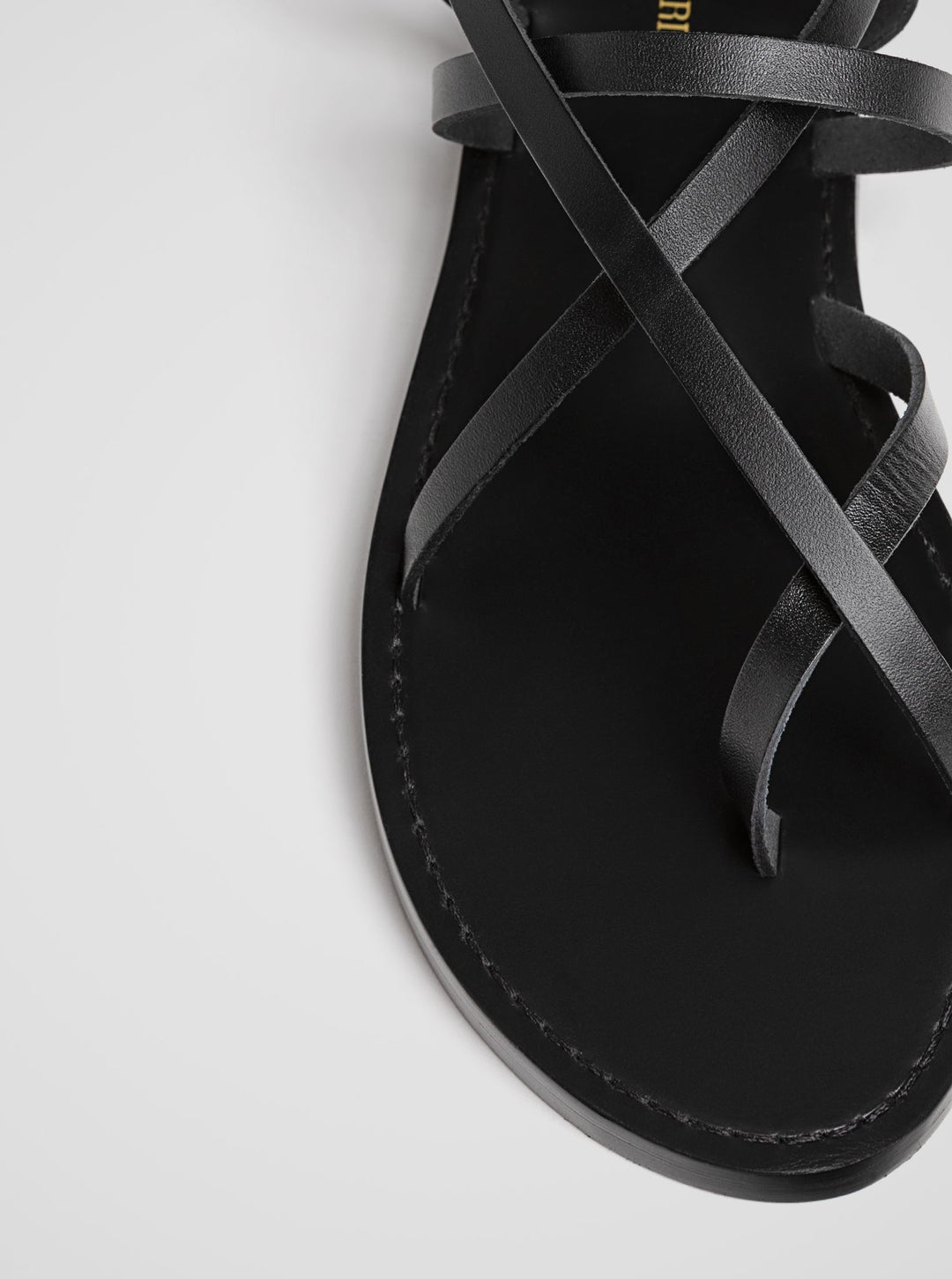 Moudda STRADIVARIUS - Sandales Plates à Brides Attachées en Cuir - Tunisie 1