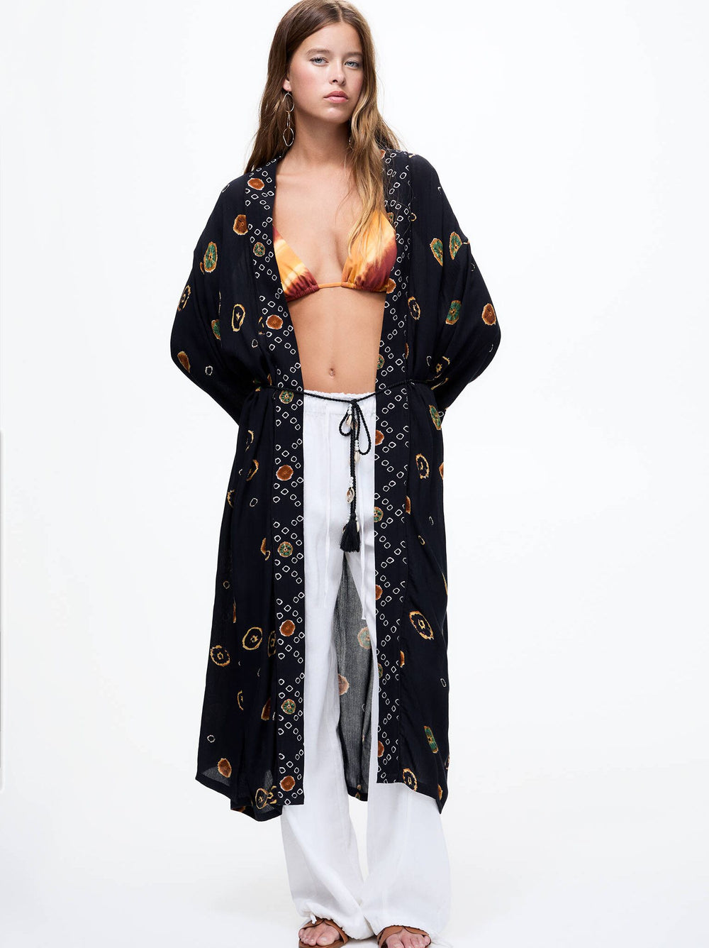 Moudda PULL & BEAR - Kimono Long Fluide Yeux - Tunisie 2