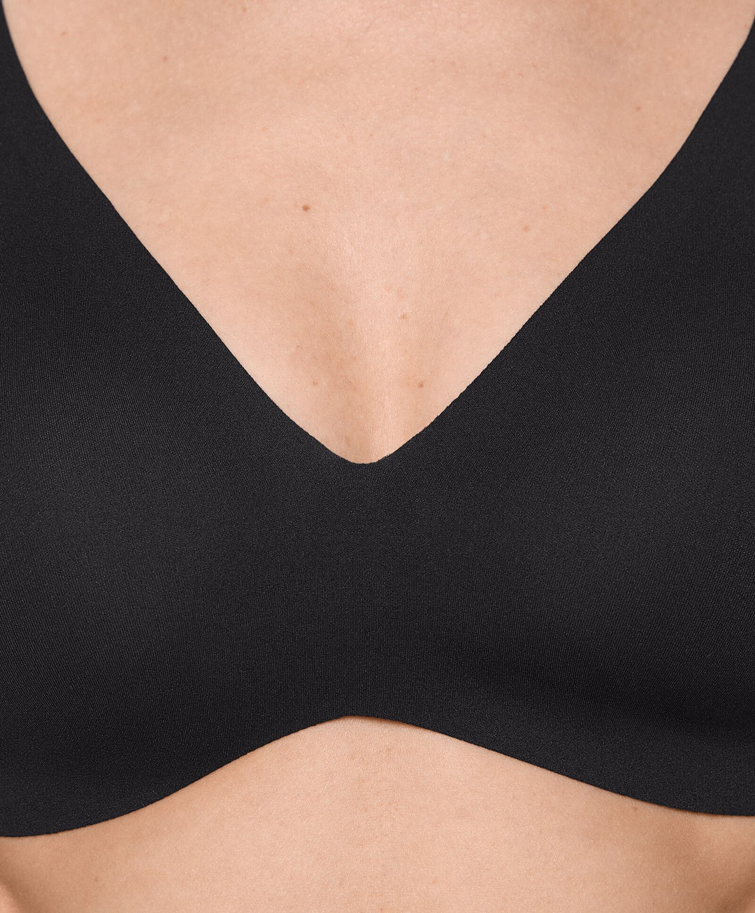 Moudda Oysho - Soutien-Gorge Halter Amovible Micro Invisible Recyclé - Tunisie 4