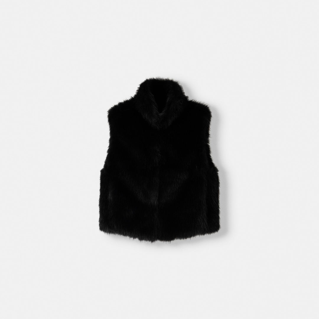Moudda BERSHKA - Gilet en Fausse Fourrure Noire - Tunisie 1