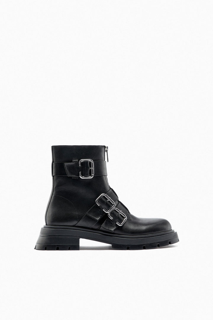 Bottines Plates