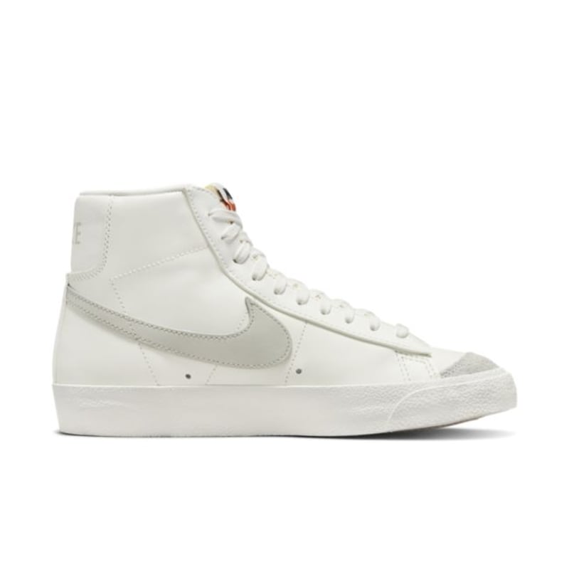 Moudda Nike - 2