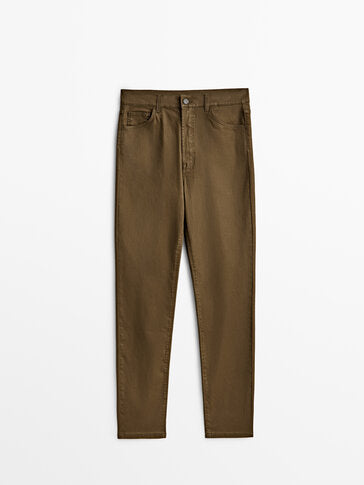 https://static.massimodutti.net/3/photos/2022/I/0/1/p/5052/904/515/5052904515_1_1_3.jpg?ts=1661347700020