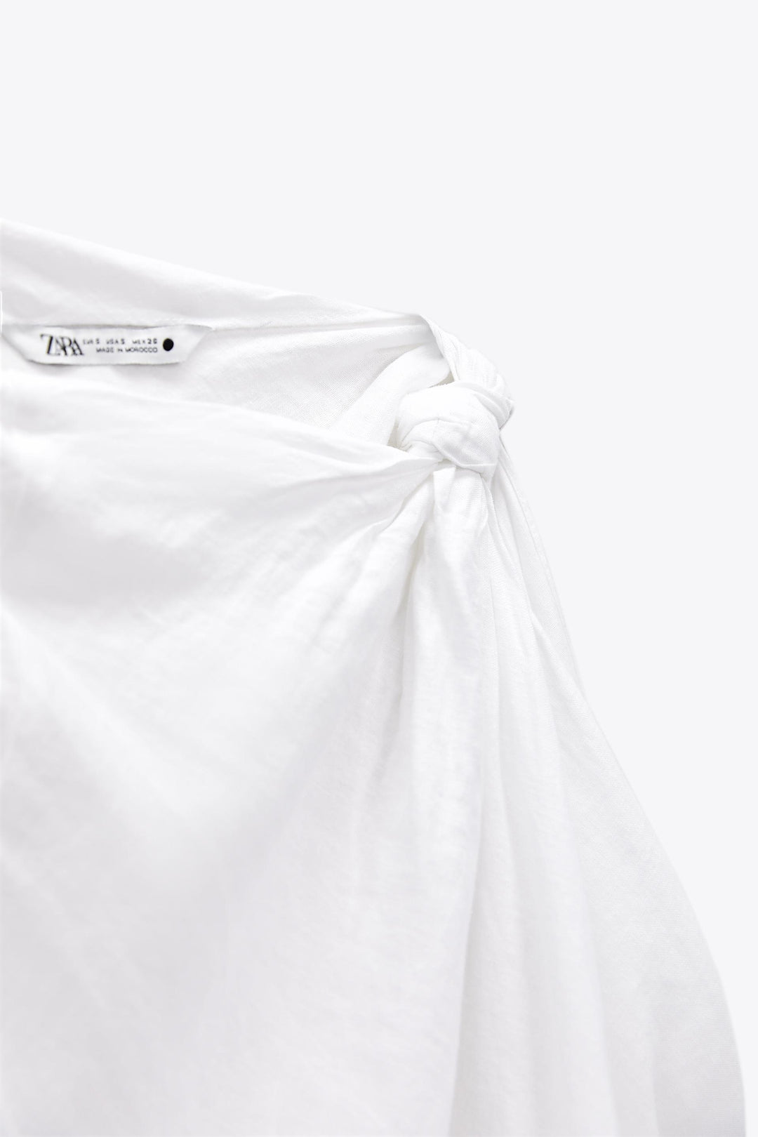 https://static.zara.net/photos/2023/I/0/1/p/7607/120/251/2/7607120251_6_3_1.jpg?ts=1685011296903