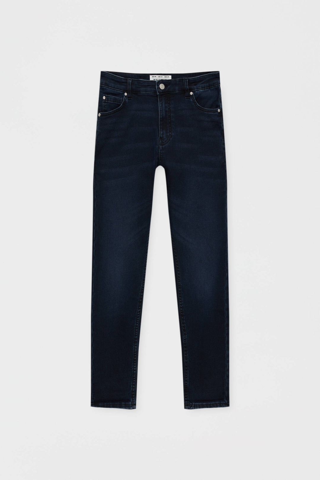 https://static.pullandbear.net/2/photos/2022/I/0/2/p/8683/526/433/8683526433_2_6_1.jpg?ts=1666109891846